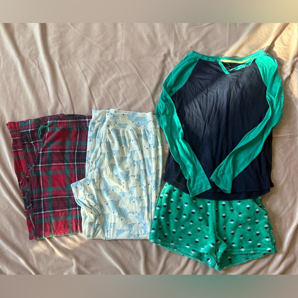 Bundle of pjs